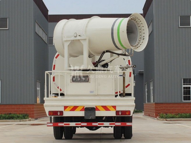 東風天錦多功能抑塵車廠家價格4