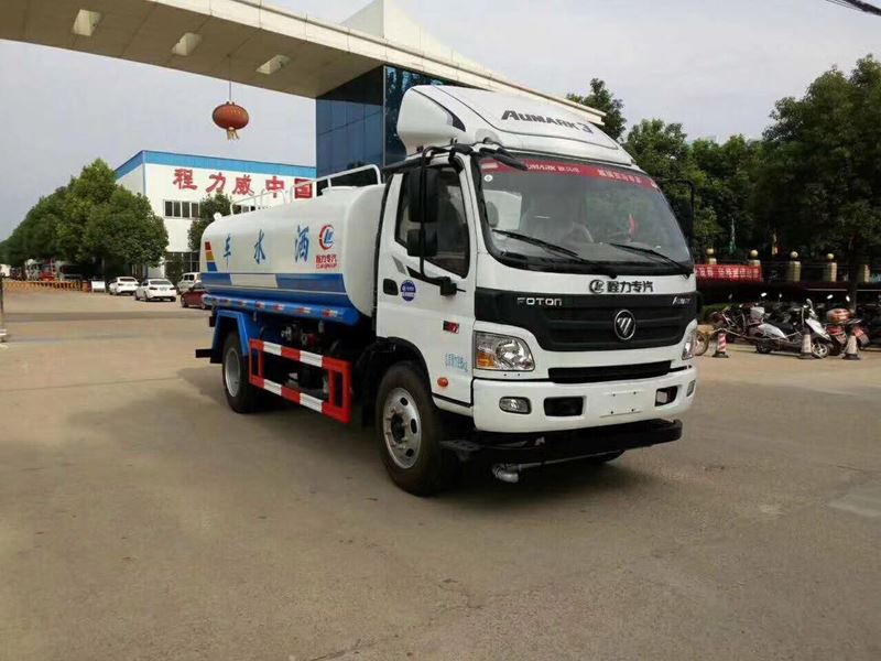 10����ˮ܇��һ��(g��)�¶����X_����W�R��10���G����ˮ܇�S�҃r(ji��)��4