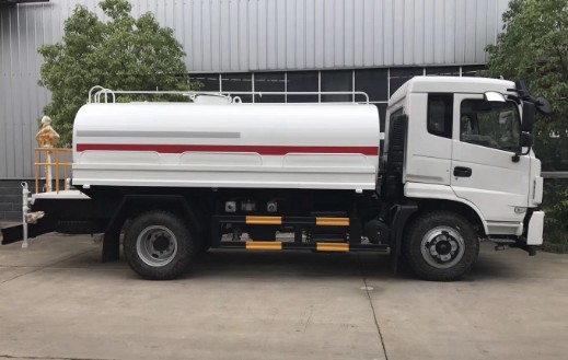 東風(fēng)錦程12噸綠化灑水車廠家價格3