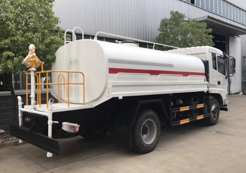 東風(fēng)錦程12噸綠化灑水車廠家價格4