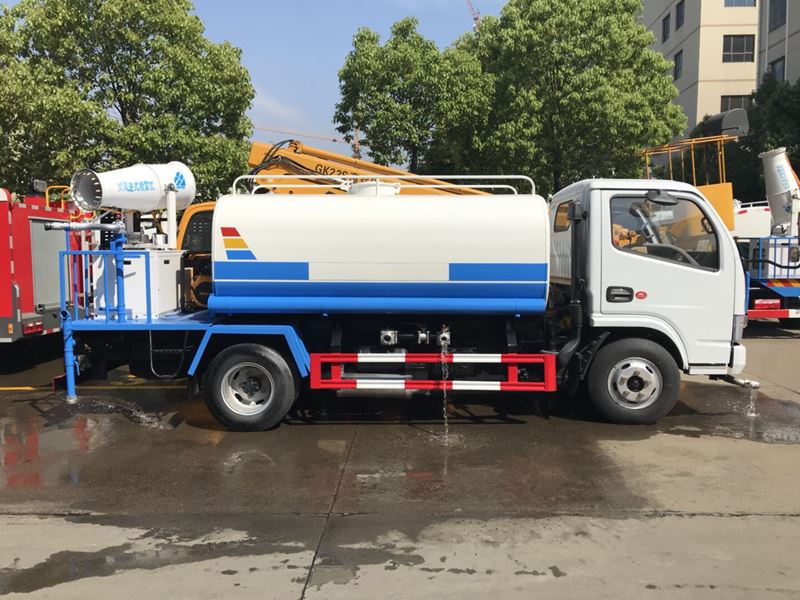 5���������{�ƵĞ�ˮ܇