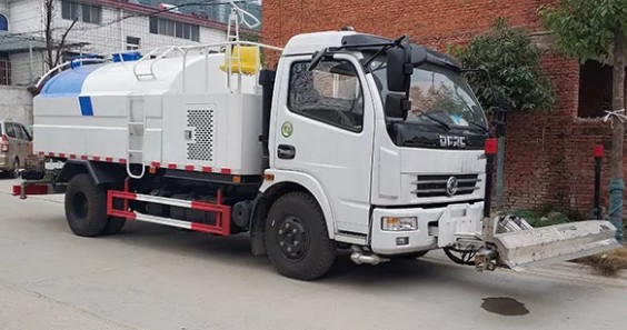 ��·��ˮ܇_�|�L(f��ng)������3800�S��·����ϴ܇