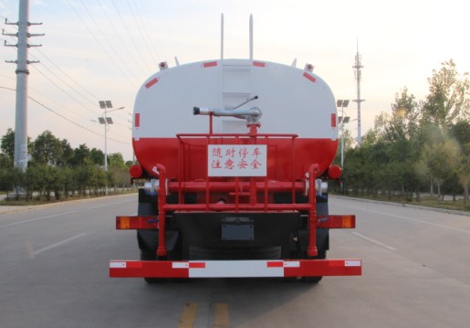 �|�L����ǰ�ĺ�˞�ˮ܇����DƬ