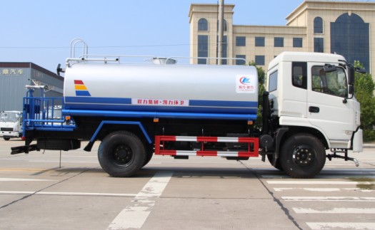 �|�L���õױP12����ˮ܇����DƬ