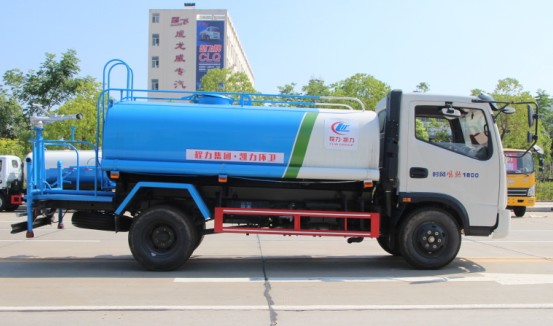 �r�L(f��ng)�L(f��ng)�5����ˮ܇����DƬ