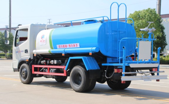 �r�L(f��ng)�L(f��ng)�5����ˮ܇����DƬ