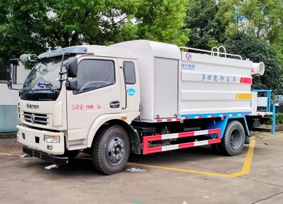 30-60米國五東風大多利卡抑塵車 30-60米國五東風大多利卡抑塵車