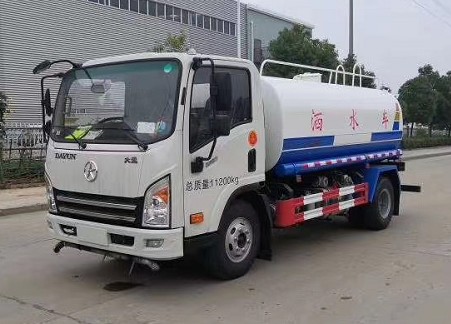 8噸灑水車參數_國六大運奧普力黃牌8方綠化灑水車廠家價格3