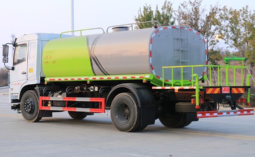 12����ˮ܇�����b���ه�ˮ_����12���|�L���õױPD3L�G����ˮ܇�S�҃r��