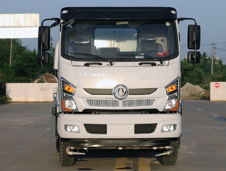 國六12噸東風(fēng)專底D1L灑水車圖片 國六12噸東風(fēng)專底D1L灑水車圖片