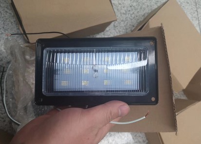 消防車簡易后照明燈(LED光源) 消防車簡易后照明燈(LED光源)