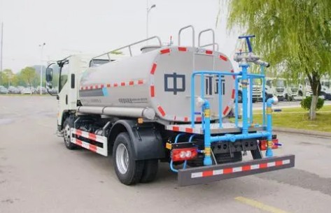 程力灑水車(chē)圖片 程力灑水車(chē)圖片