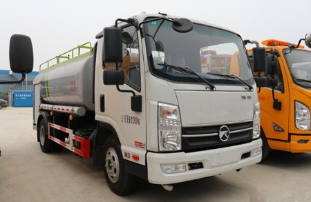 凱馬凱捷M3國六5.25方消防灑水車 凱馬凱捷M3國六5.25方消防灑水車