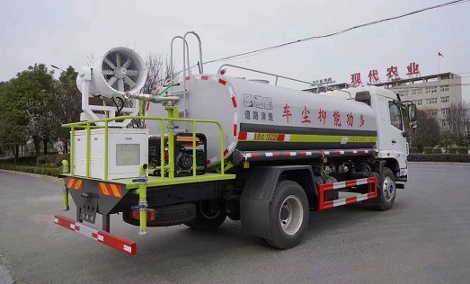 國六東風(fēng)華神F5霧炮灑水車 國六東風(fēng)華神F5霧炮灑水車