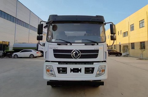 國六12噸東風大福瑞卡F9灑水車 國六12噸東風大福瑞卡F9灑水車
