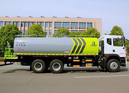 ��(gu��)���|�L(f��ng)�A��T5���p��20����ˮ܇(ch��)�DƬ