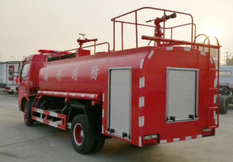 東風多利卡8噸消防灑水車 東風多利卡8噸消防灑水車