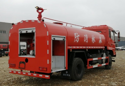 東風(fēng)天錦11.1方四驅(qū)消防灑水車 東風(fēng)天錦11.1方四驅(qū)消防灑水車
