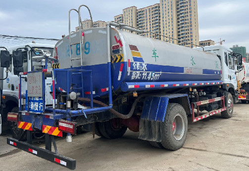 二手15方灑水車_二手東風(fēng)15方灑水車3