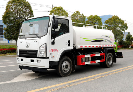 國(guó)六陜汽軒德5方灑水車(chē) 國(guó)六陜汽軒德5方灑水車(chē)