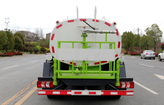 國(guó)六陜汽軒德5方灑水車(chē) 國(guó)六陜汽軒德5方灑水車(chē)