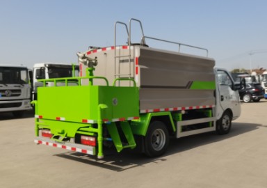 東風(fēng)途逸7方藍(lán)牌灑水車(chē) 東風(fēng)途逸7方藍(lán)牌灑水車(chē)