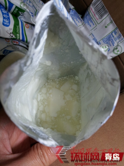 伊利純牛奶保質期內發酸發苦成塊 伊利純牛奶保質期內發酸發苦成塊